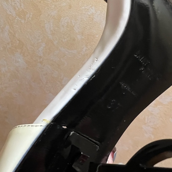 Yves Saint Laurent Opyum - Picture 2 of 15